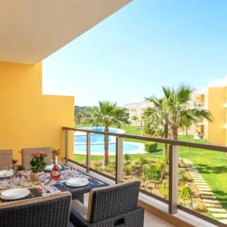 Marina Gardens Ao Apartament